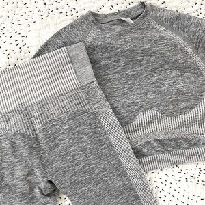 Astoria • Matching Legging and Top Set • Like New